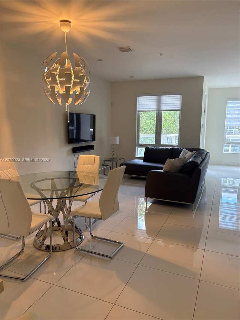 10220 NW 63rd Ter # 221, Doral FL 33178