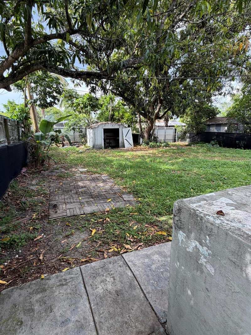 6129 SW 22nd Street, Miramar FL 33023