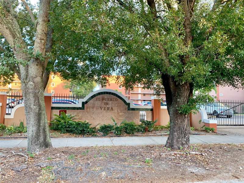 5825 W 25th Ct # 311, Hialeah FL 33016