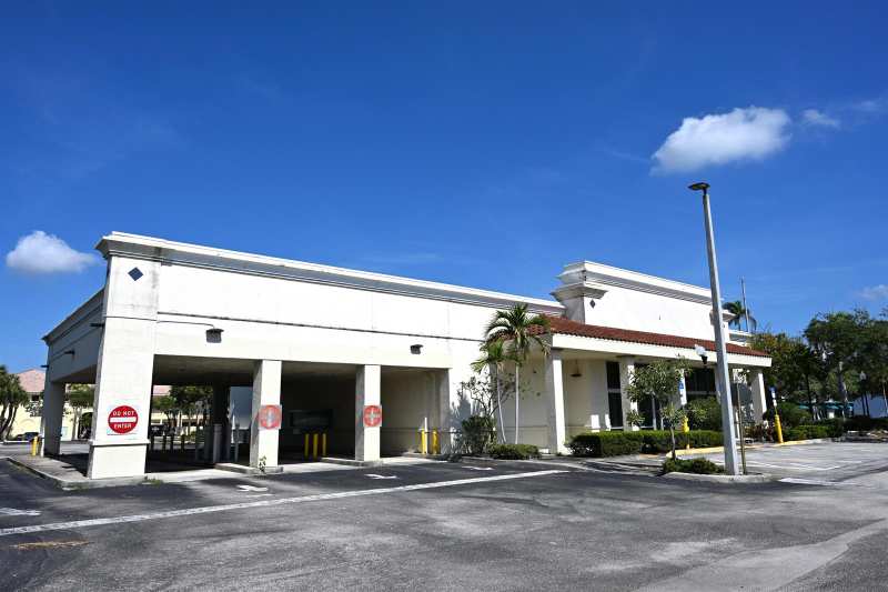 150 Tequesta Drive, Tequesta FL 33469