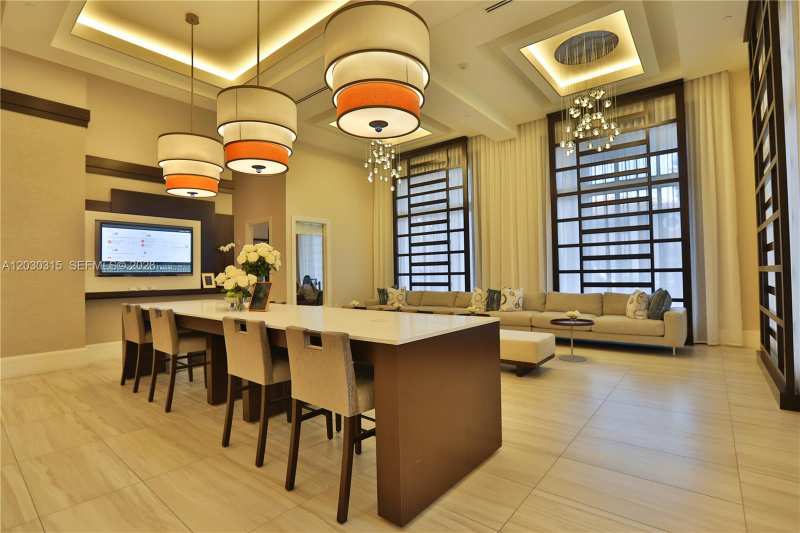 2000 Salzedo Street # 1018, Coral Gables FL 33134