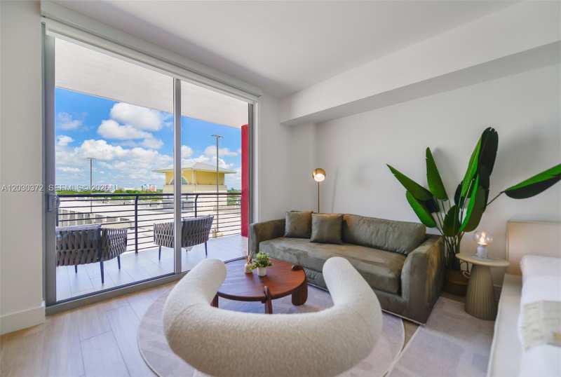 90 NE 32nd Street # 618, Miami FL 33127