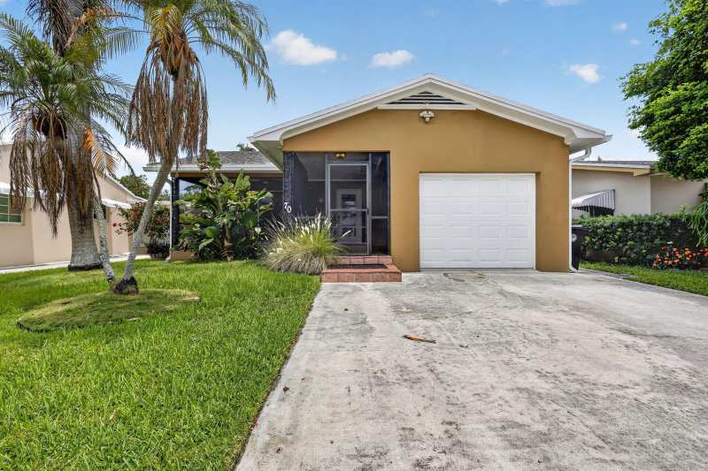 70 18th Avenue S, FL 33460