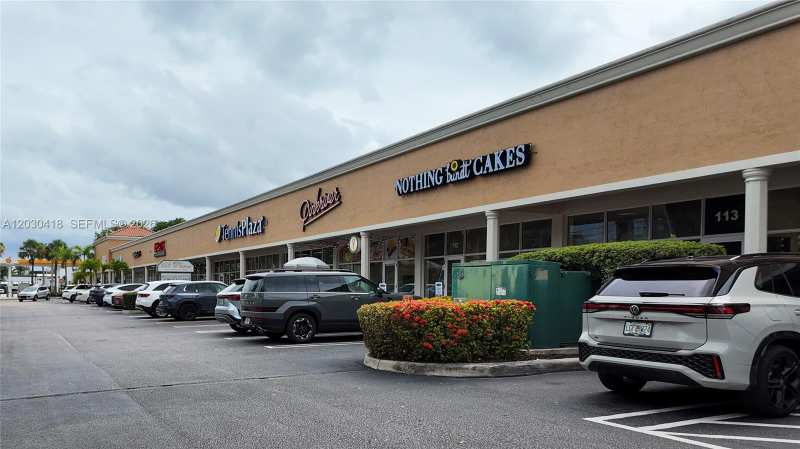 15400 Biscayne Blvd, North Miami FL 33160