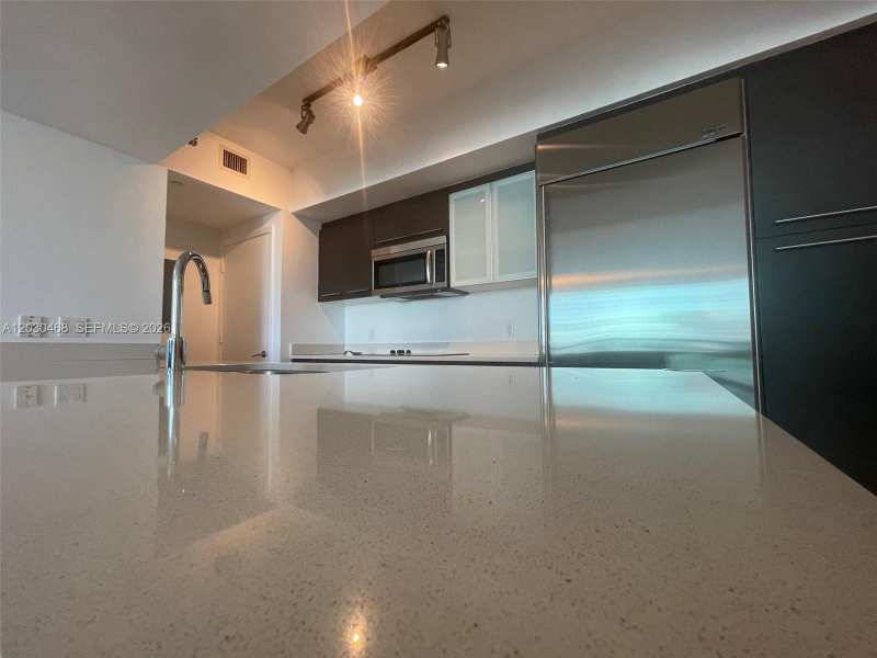 500 Brickell Ave # 3105, Miami FL 33131