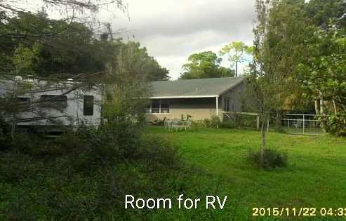 15531 42nd Road N, FL 33470