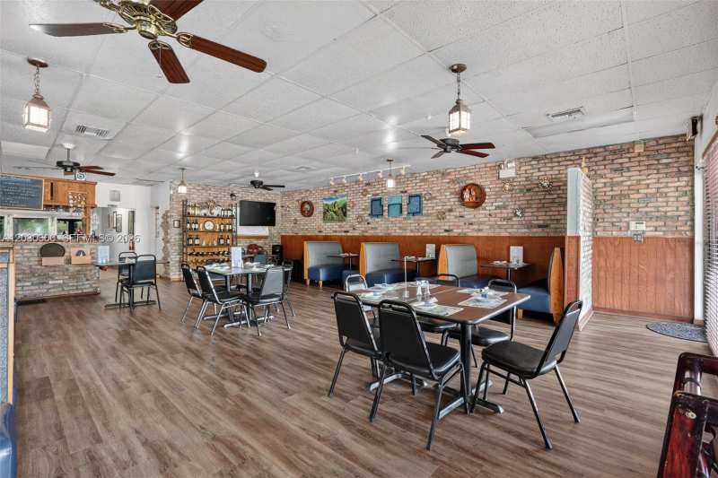 Turnkey Pompano Beach Restaurant, Pompano Beach FL 33060