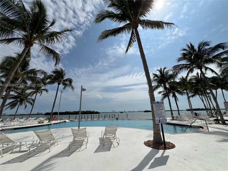 700 NE 63rd St # D408, Miami FL 33138