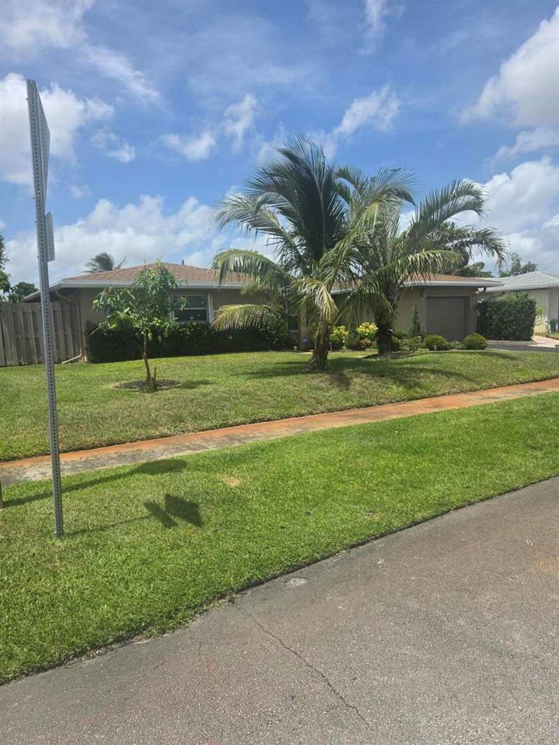 7751 NW 44th Court, Lauderhill FL 33351