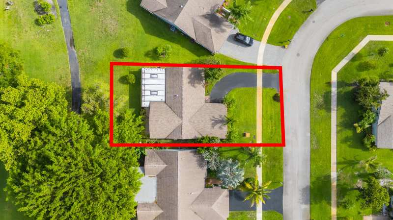 18051 S 104th Ter Terrace S, Boca Raton FL 33498