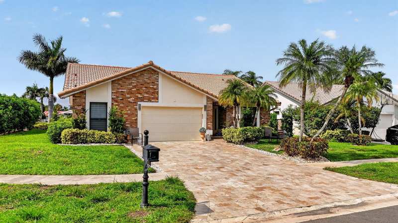 10065 Camelback Lane, Boca Raton FL 33498