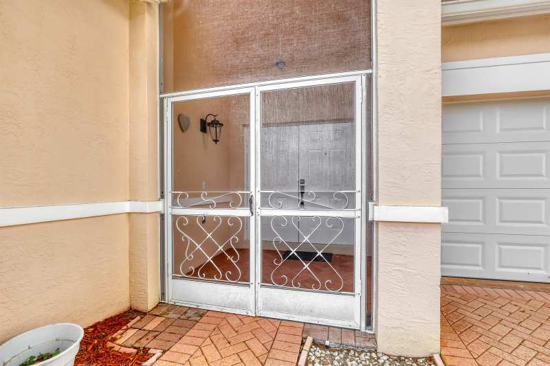 180 Caribe Court, FL 33413