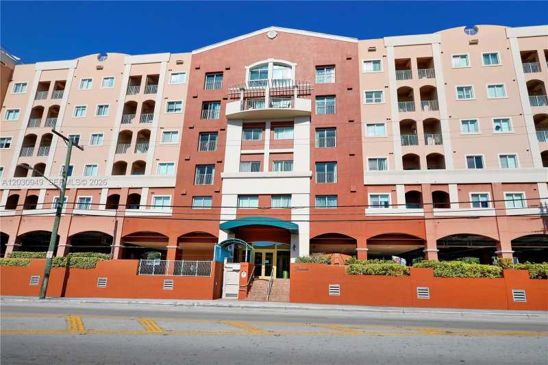 2280 SW 32nd Ave # 605, Miami FL 33145