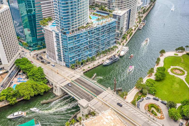 77 SE 5th Street # 2210, Miami FL 33131