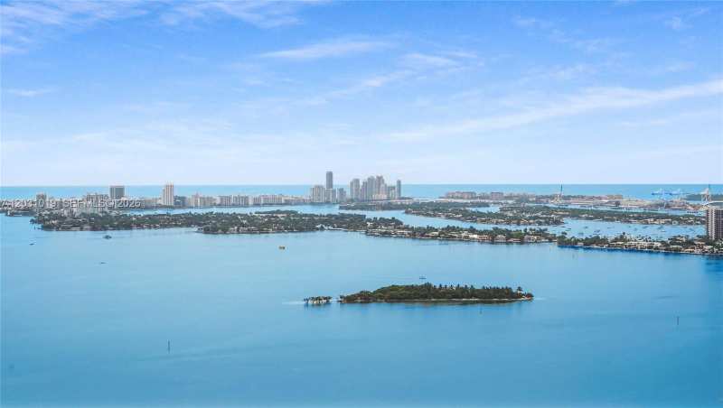 2900 NE 7th Ave # 4102, Miami FL 33137