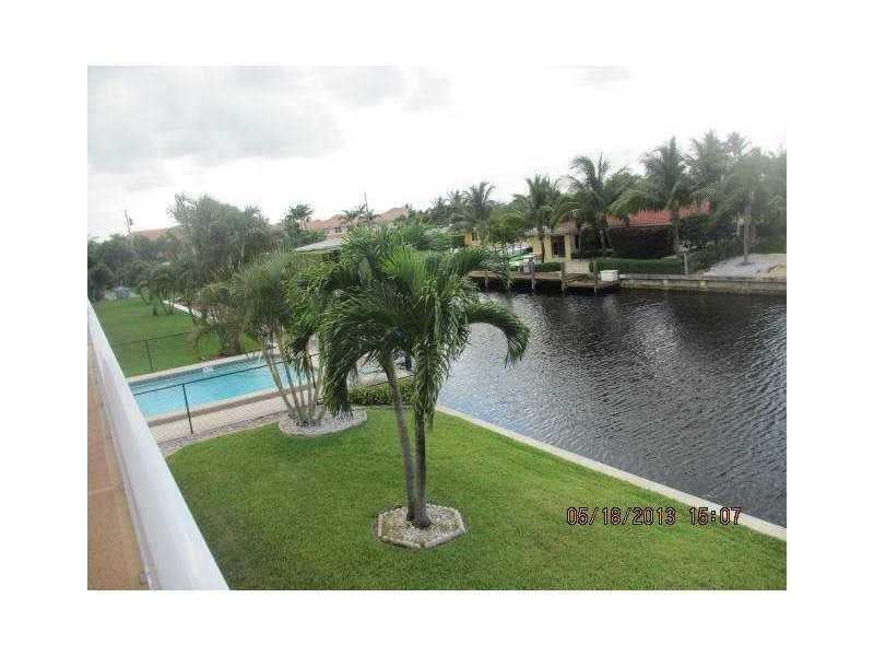 301 E Mcnab Road E # 106, Pompano Beach FL 33060