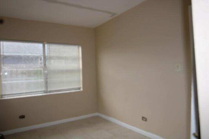 1417 W 32nd Street, Riviera Beach FL 33404