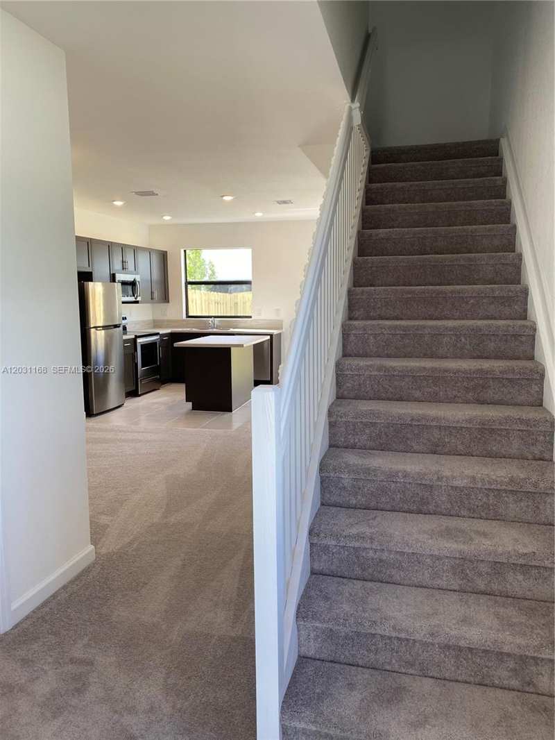 21466 NE 3 Place, Miami FL 33179