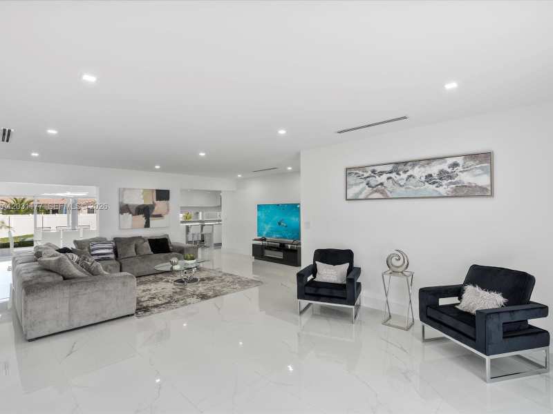 4901 Grant St, Hollywood FL 33021