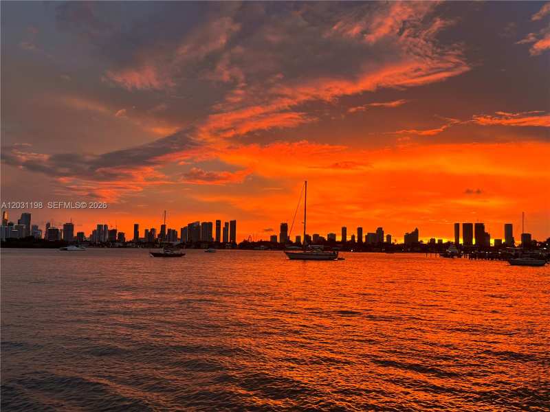 1500 Bay Rd # 718S, Miami Beach FL 33139