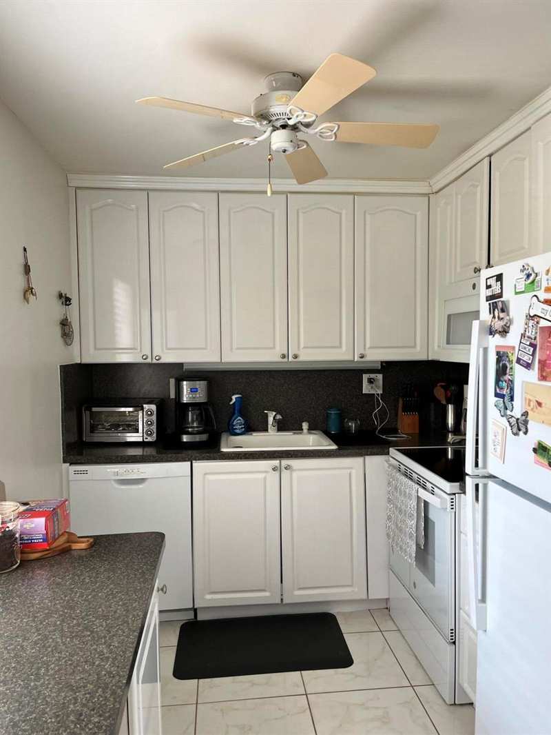 358 Burgundy H, Delray Beach FL 33484