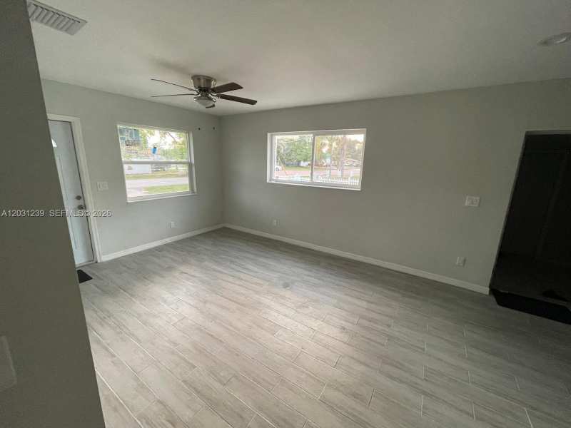 3921 SW 31st Dr # 3921, West Park FL 33023