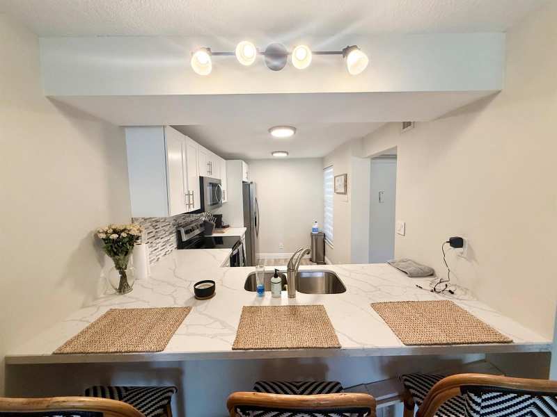 11 Royal Palm Way # 303, Boca Raton FL 33432
