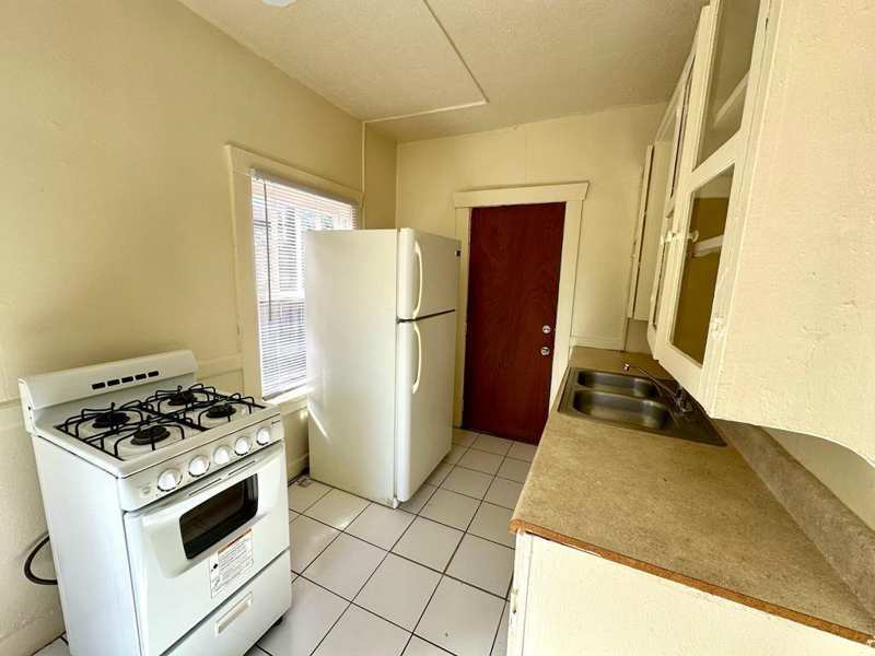 2010 Broward Avenue # 4, West Palm Beach FL 33407