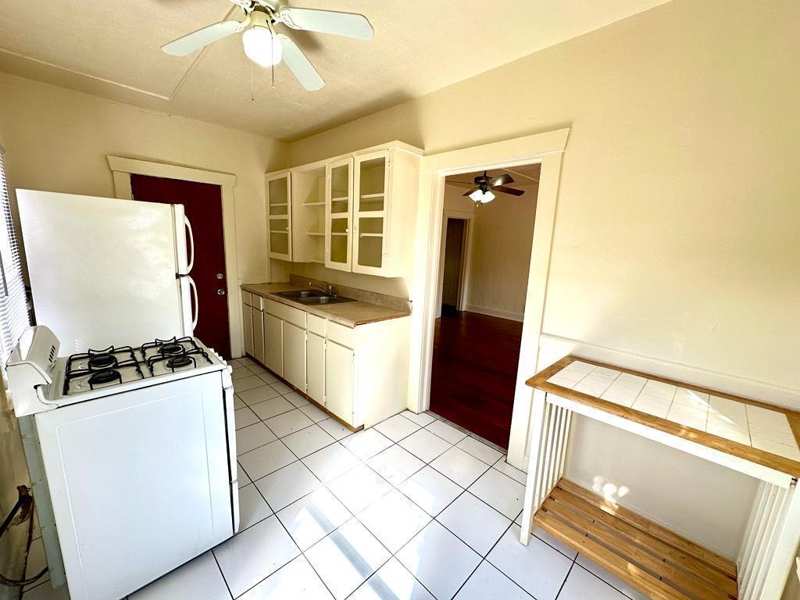 2010 Broward Avenue # 4, West Palm Beach FL 33407