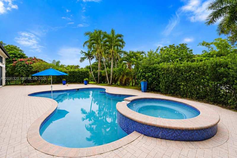 10961 SW 31st St, Davie FL 33328