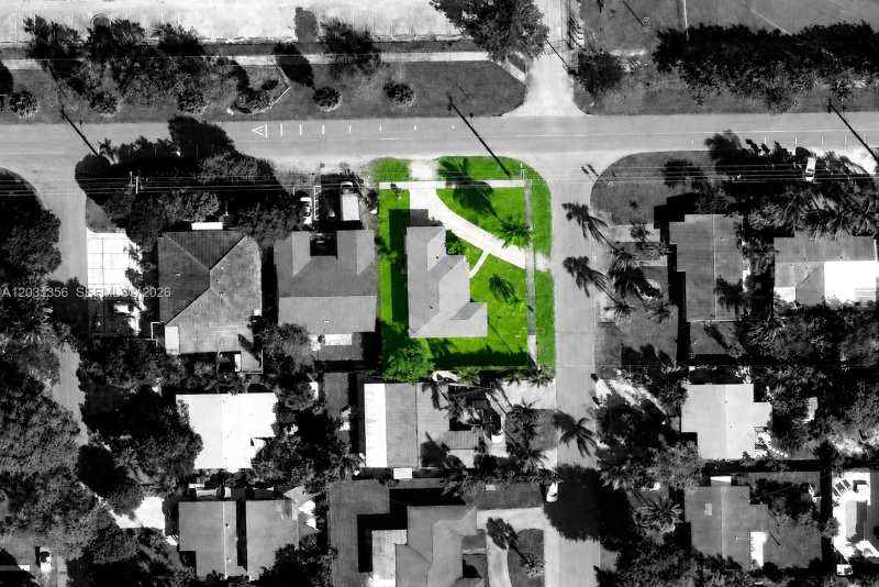 231 NE 16th Ave, Pompano Beach FL 33060