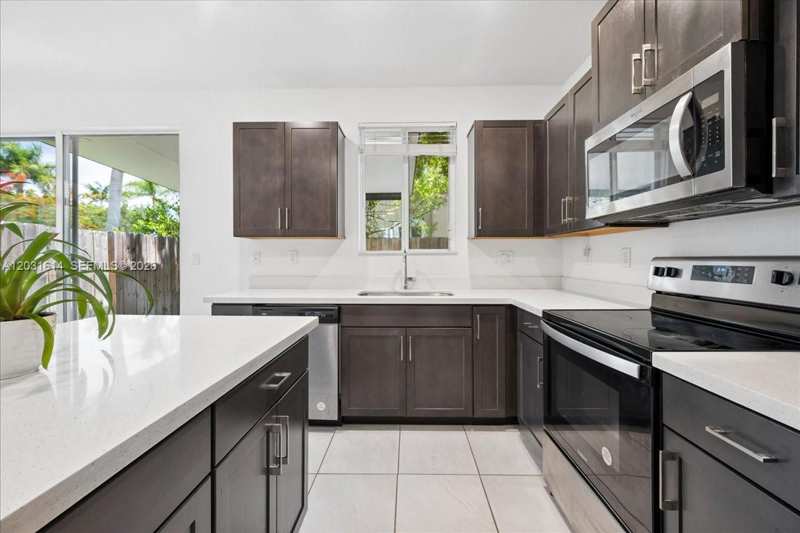 2478 SE 10th Ct # 2478, Homestead FL 33035
