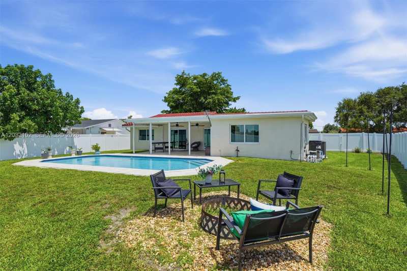 13391 SW 78th St, Miami FL 33183