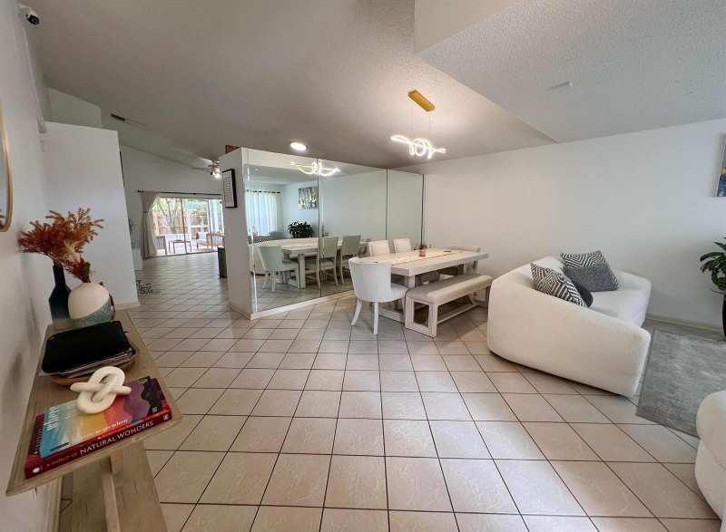 8229 White Rock Circle, Boynton Beach FL 33436
