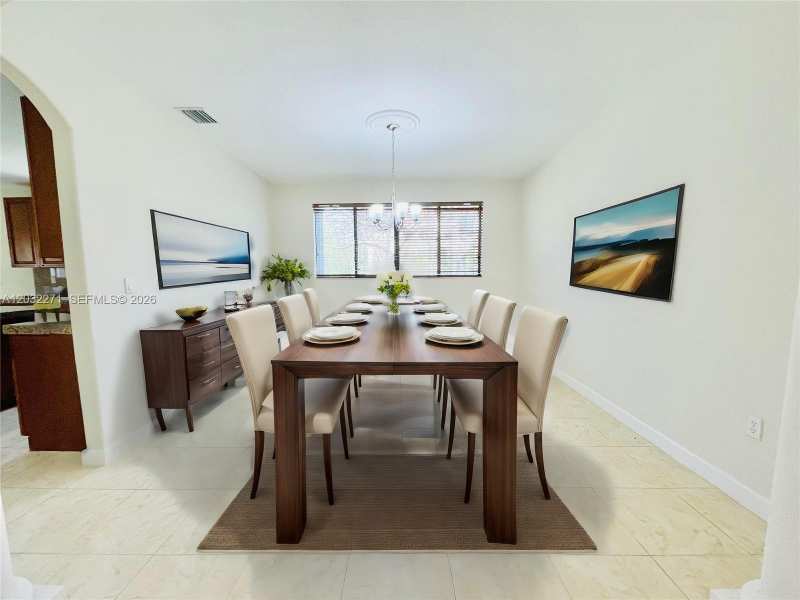 7427 SW 189th St, Cutler Bay FL 33157