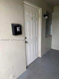 7601 Venetian St # 4, Miramar FL 33023
