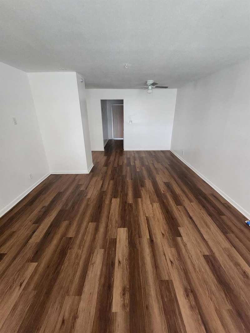 5421-5425 NW 15th Court # 5425, Lauderhill FL 33313