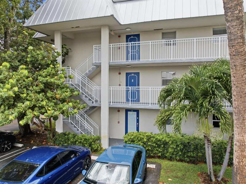3000 Riverside Drive # 1, Coral Springs FL 33065