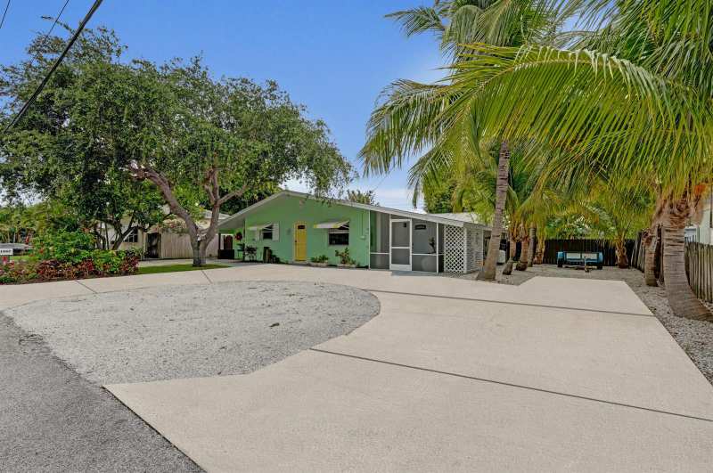 1947 Holman Drive, North Palm Beach FL 33408