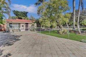 2199 NE 182nd St # 2, North Miami Beach FL 33162