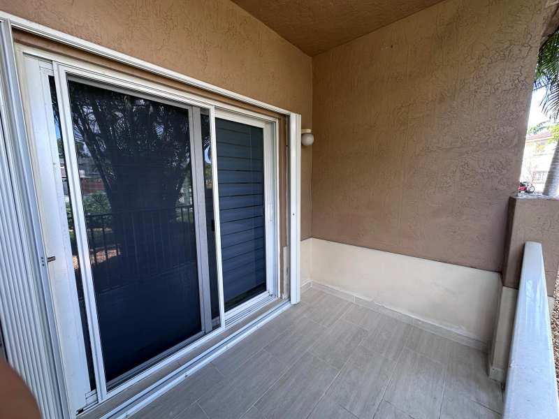 300 E 4th Street # 103, Hialeah FL 33010