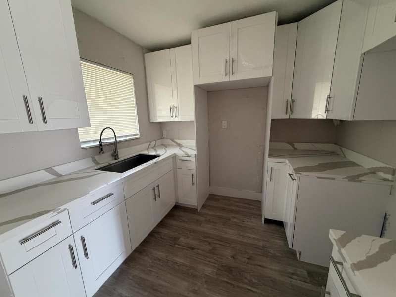 1437 NW 10th Place, Fort Lauderdale FL 33311