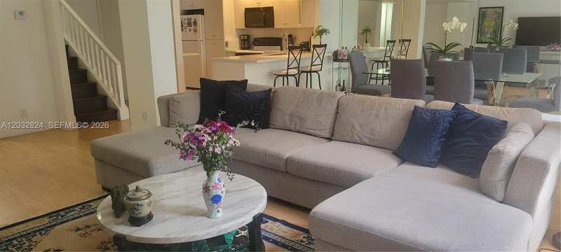 3401 N Country Club Dr # 110, Aventura FL 33180