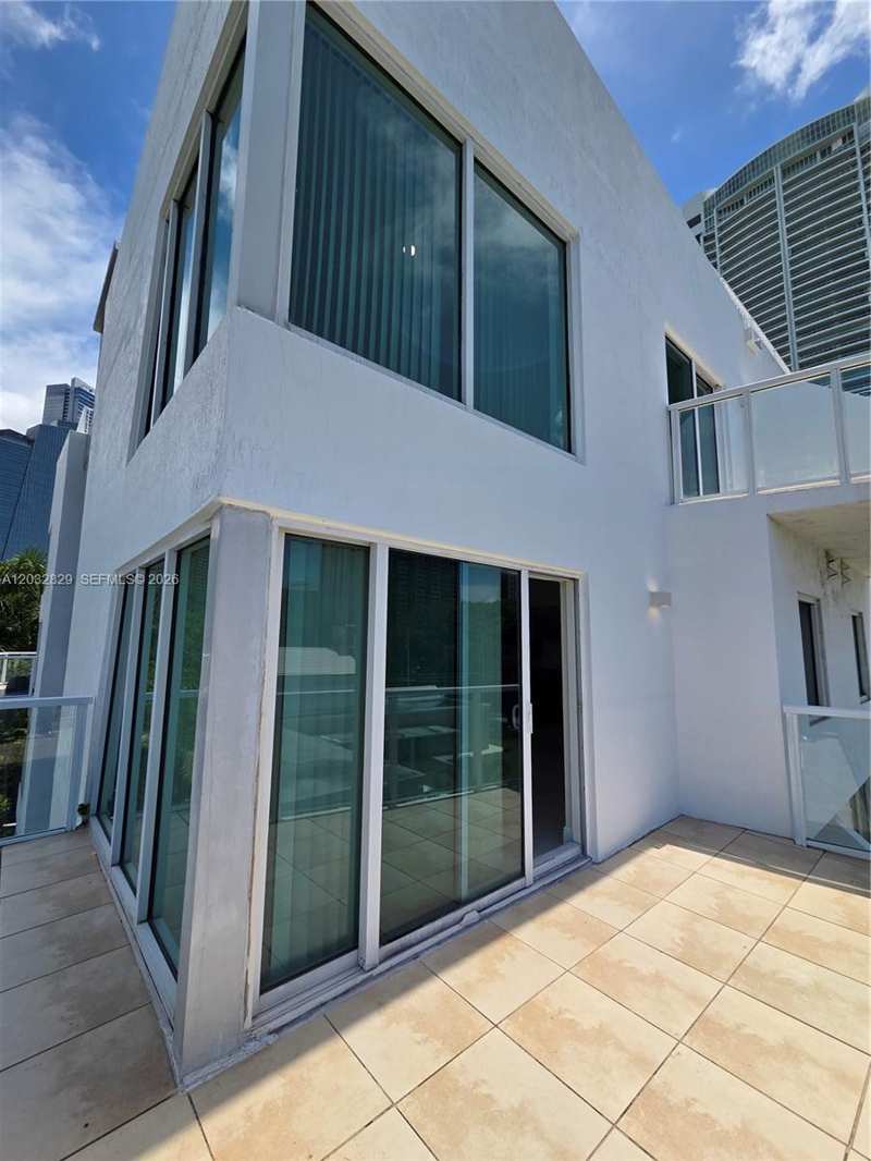 1650 Brickell Ave # 206, Miami FL 33129