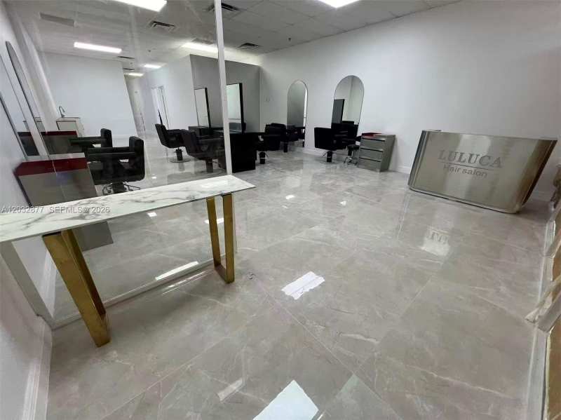 Stirling Rd, Davie FL 33314