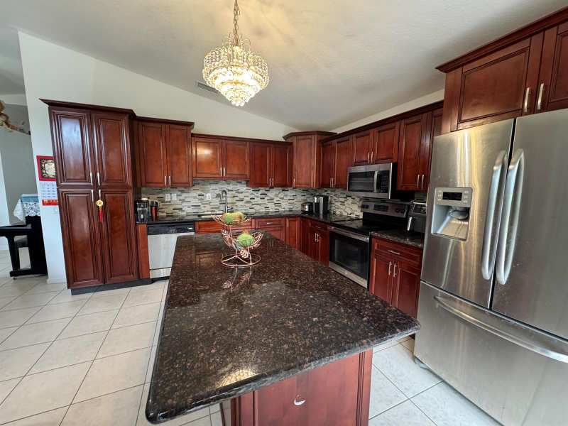 5076 Nautica Lake Circle, FL 33463