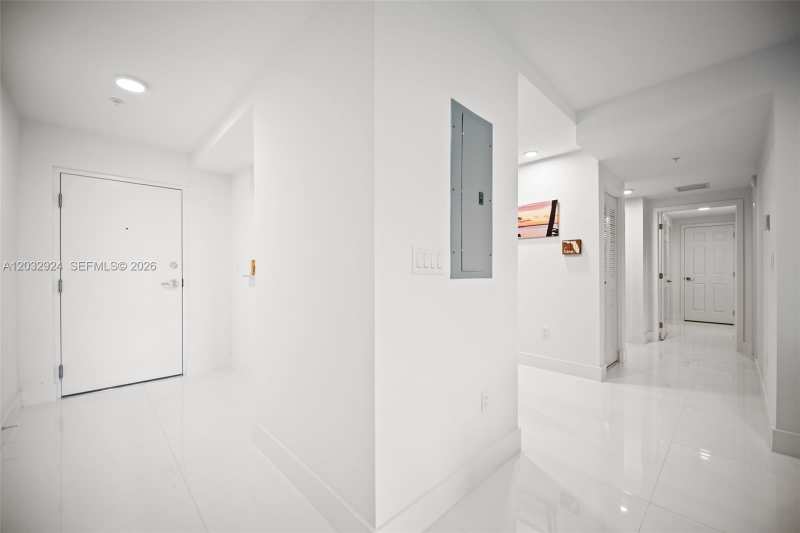 10950 NW 82nd St # 213, Doral FL 33178