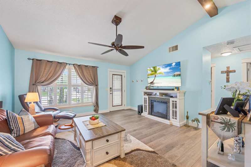 128 Banyan Circle, Jupiter FL 33458