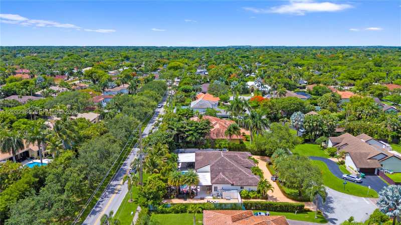 16601 SW 87th Ct, Palmetto Bay FL 33157