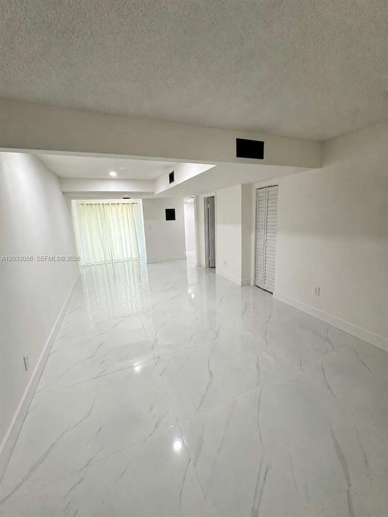 10774 N Kendall Dr # G1, Miami FL 33176